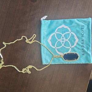 Kendra Scott long pendant necklace